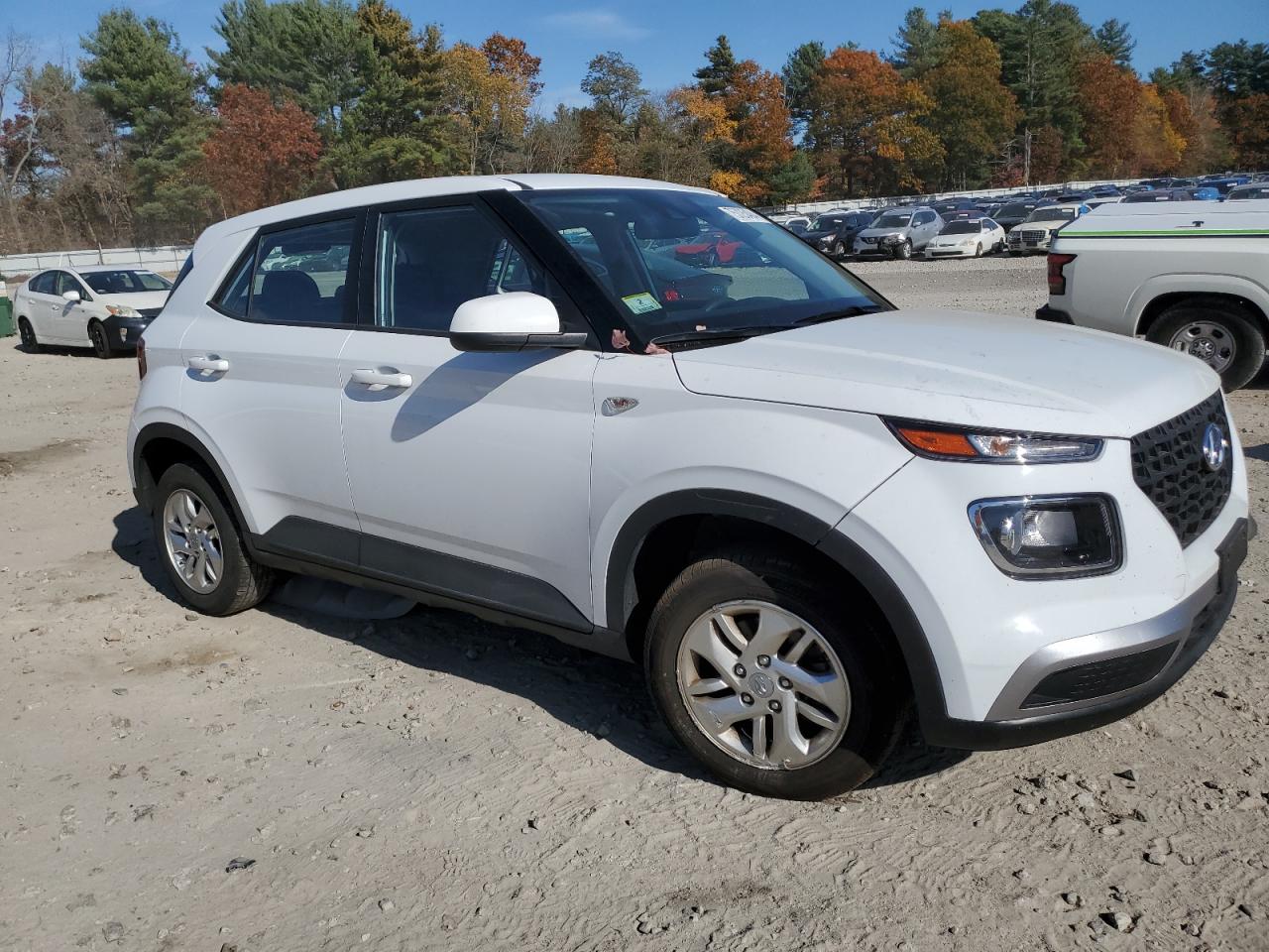 2022 HYUNDAI VENUE SE VIN:KMHRB8A39NU141508