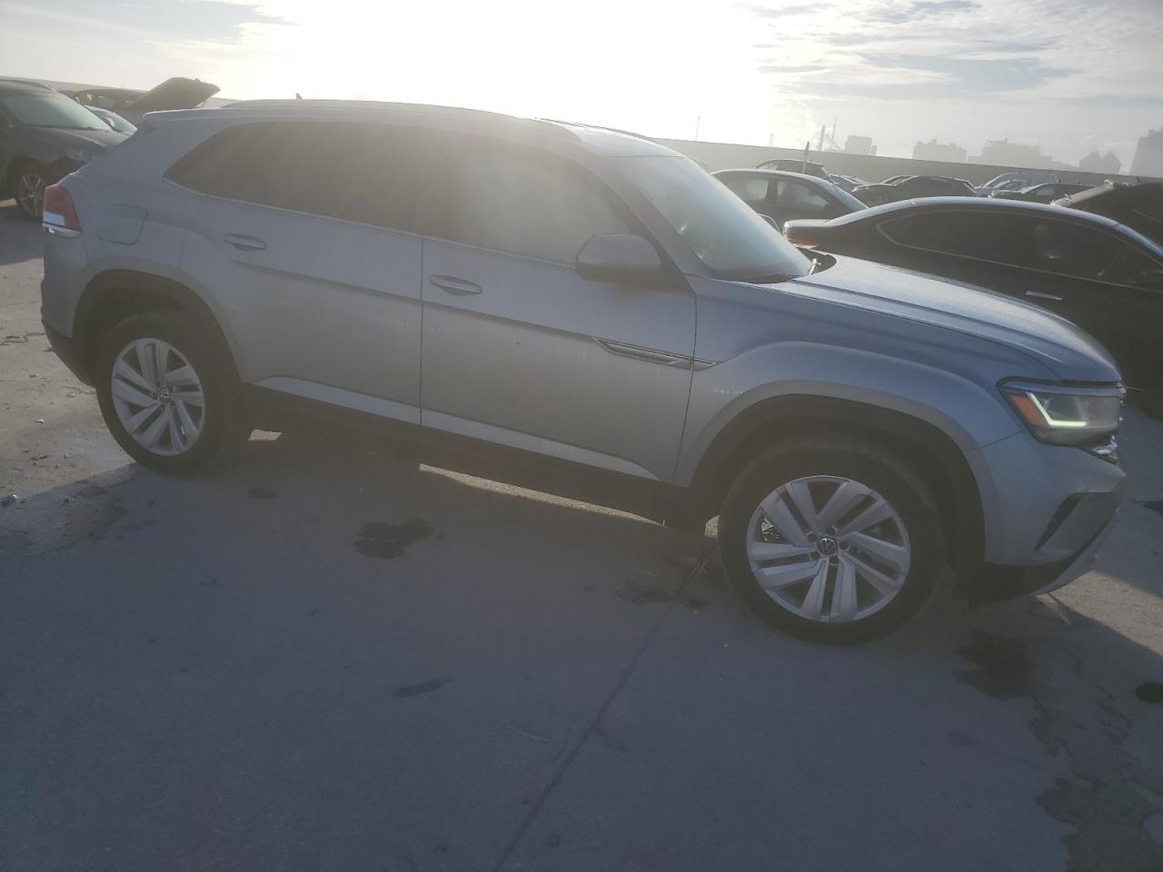2022 VOLKSWAGEN ATLAS CROSS SPORT SE VIN:1V2HE2CAXNC229780