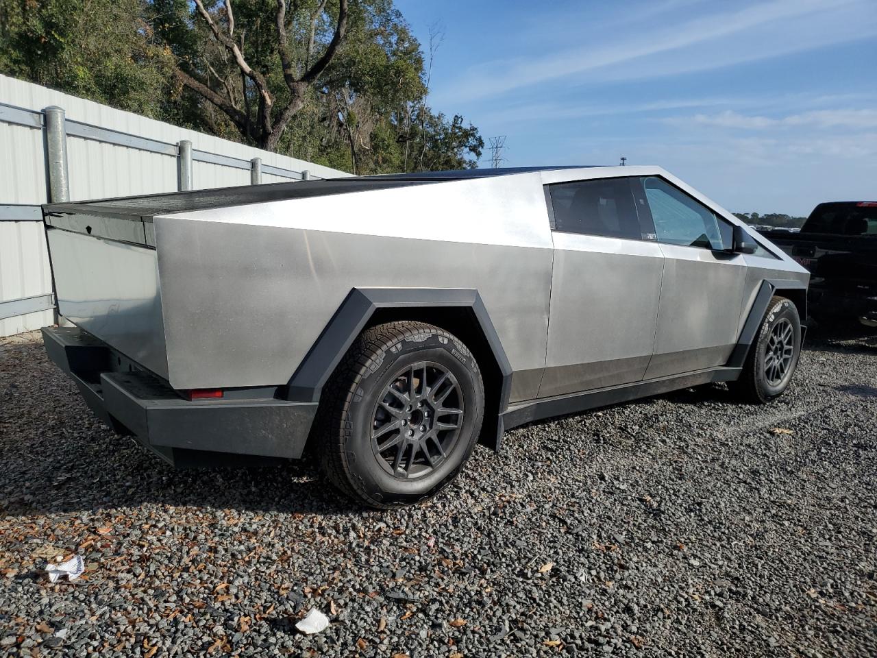 2024 TESLA CYBERTRUCK  VIN:7G2CEHED8RA029232