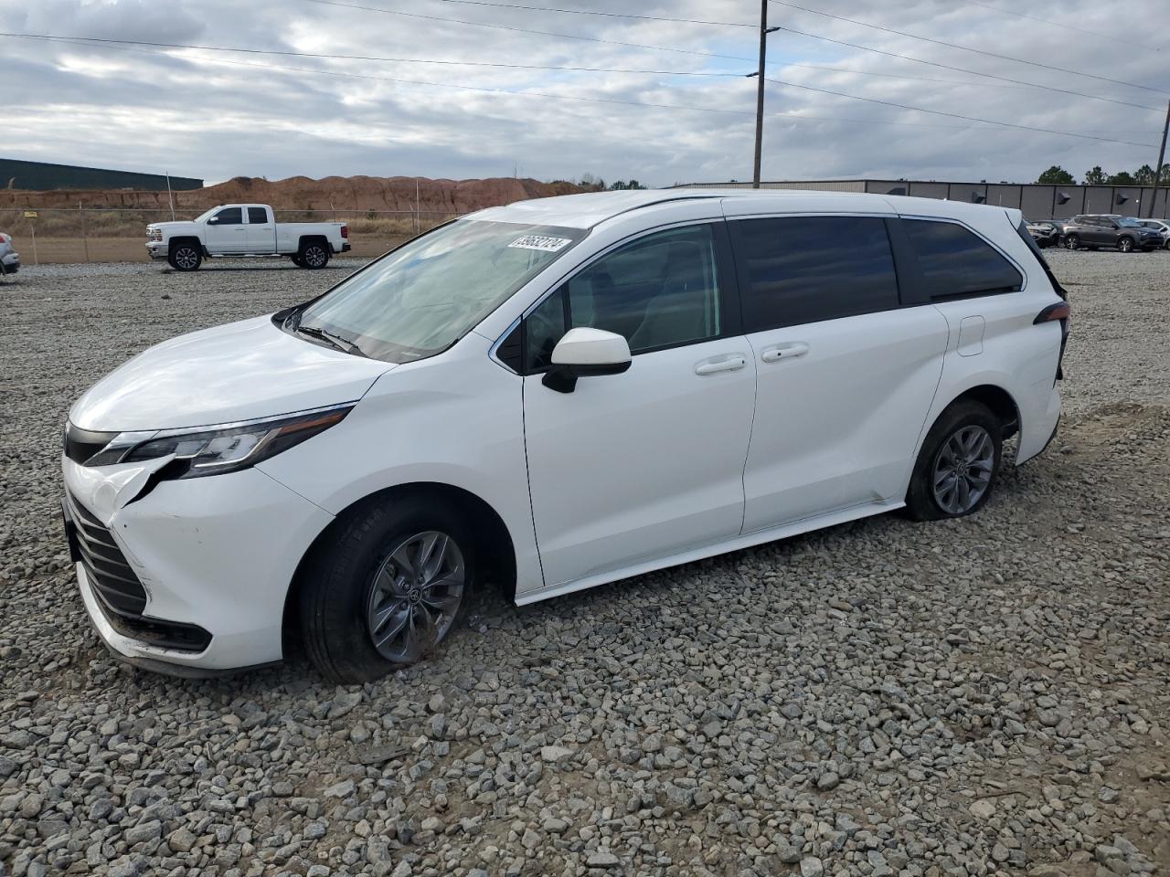 2022 TOYOTA SIENNA LE VIN:5TDKRKEC3NS116634