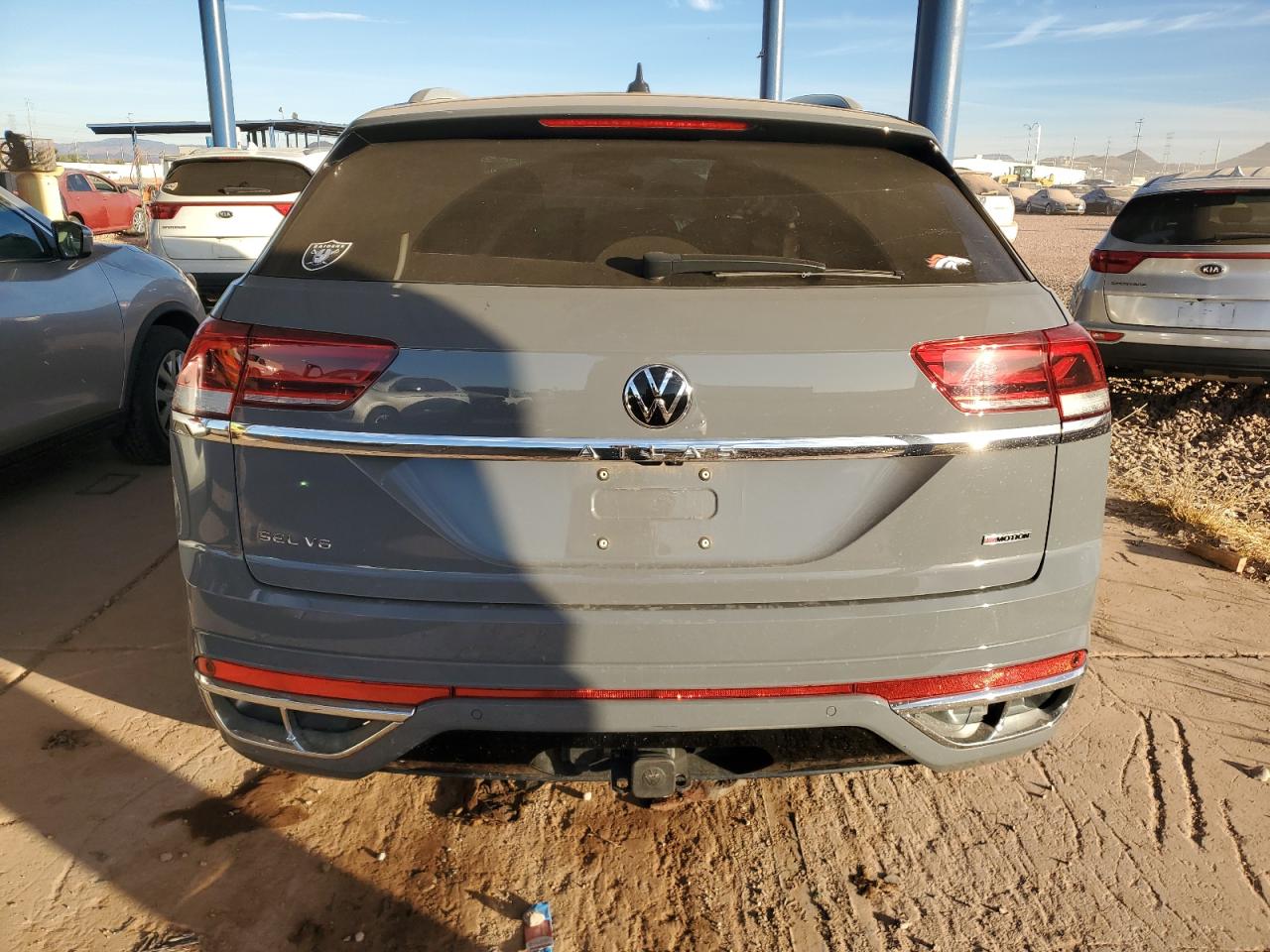 2022 VOLKSWAGEN ATLAS CROSS SPORT SEL PREMIUM R-LINE VIN:1V2FE2CA3NC231068