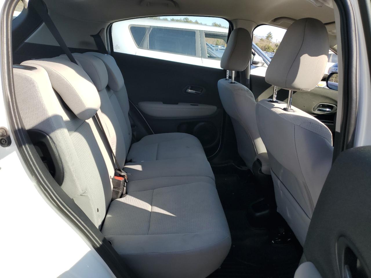 2022 HONDA HR-V LX VIN:3CZRU6H34NM773890
