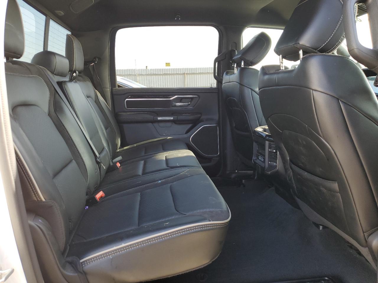 2022 RAM 1500 LARAMIE VIN:1C6SRFJM2NN367759