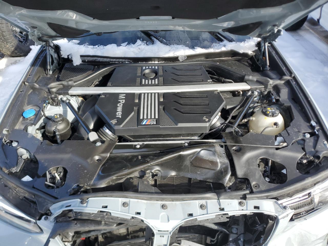 2024 BMW X4 M VIN:5YM23EC01R9W18369