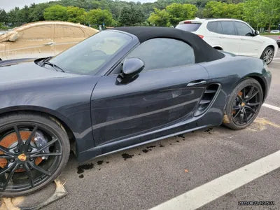 2022 Porsche Boxster VIN: