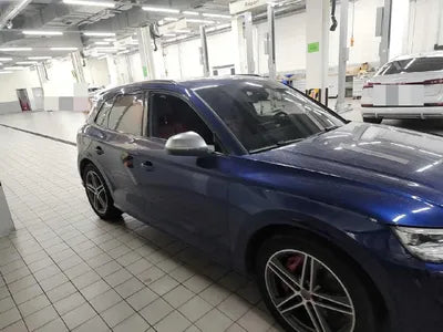 2020 Audi SQ5 VIN: