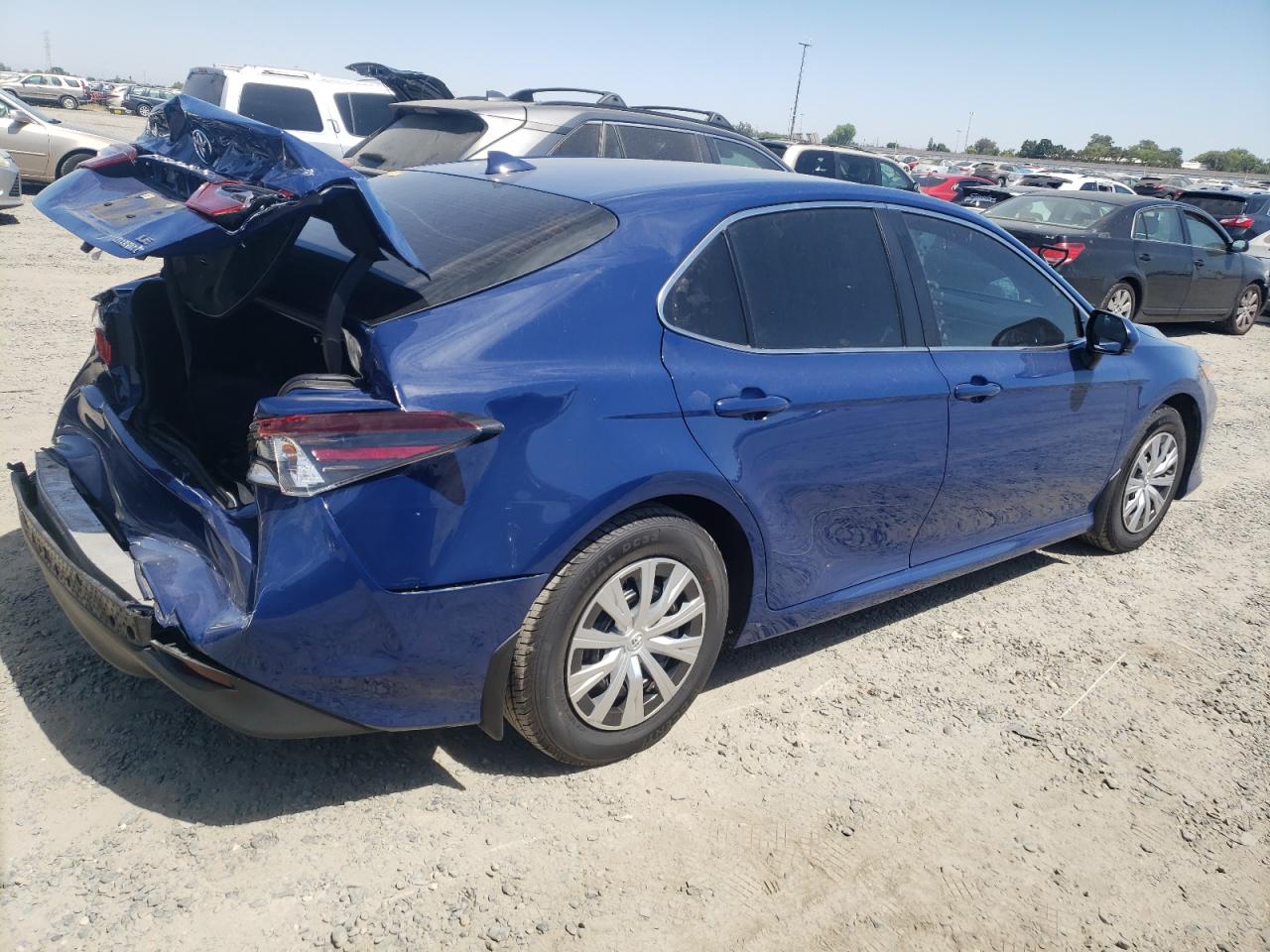 2023 TOYOTA CAMRY LE VIN:4T1C31AK7PU050029