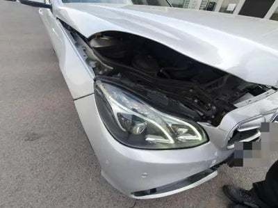 2016 Mercedes-Benz E 220 VIN: