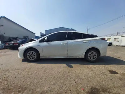 2018 Toyota Prius JTDKBRFUXJ3080523 VIN:JTDKBRFUXJ3080523