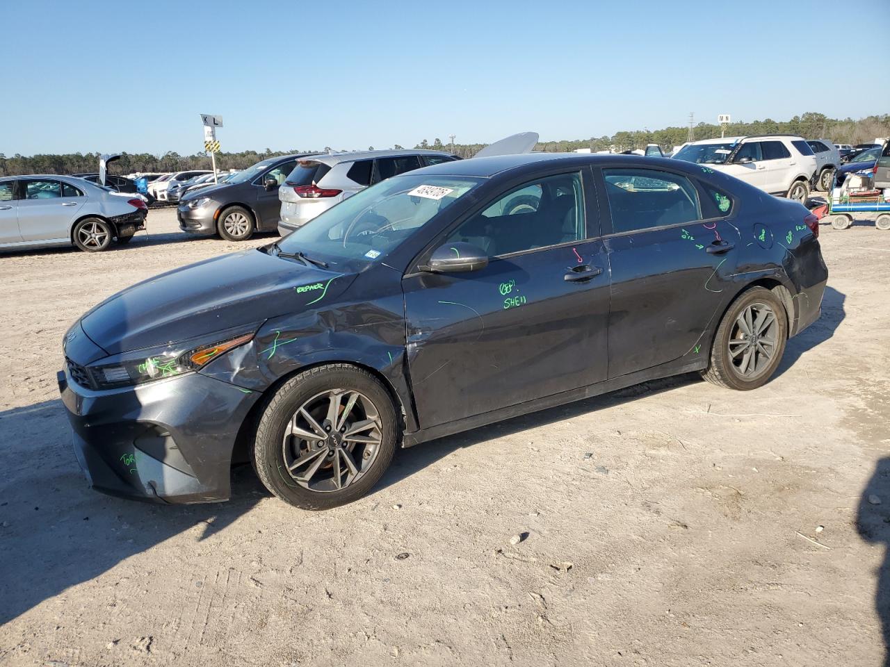 2022 KIA FORTE FE VIN:3KPF24AD4NE456790