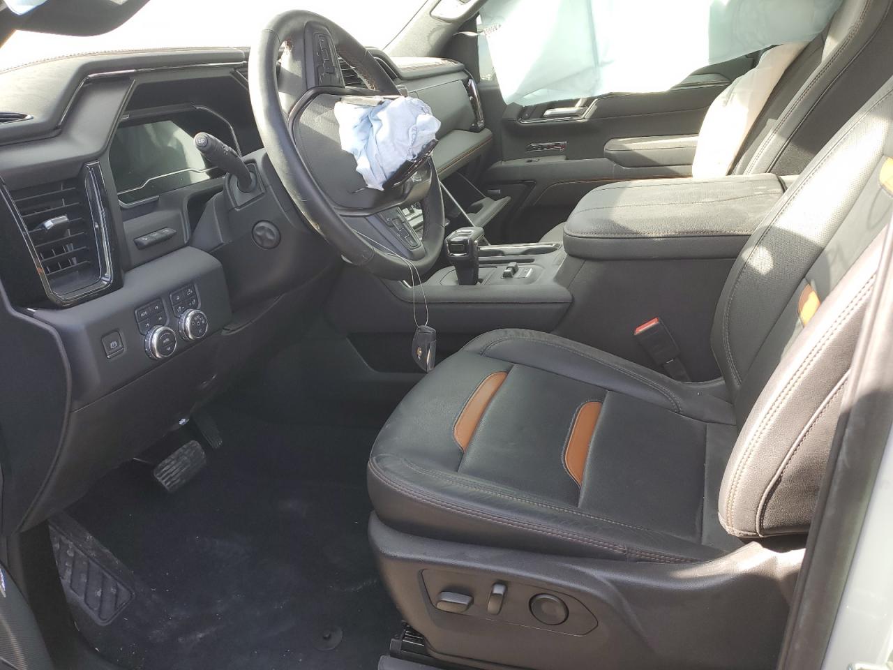 2023 GMC SIERRA K1500 AT4 VIN:1GTUUEE85PZ305906