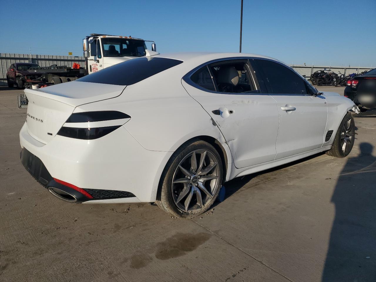 2022 GENESIS G70 BASE VIN:KMTG54TE5NU094831