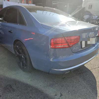 2014 Audi A8 VIN: