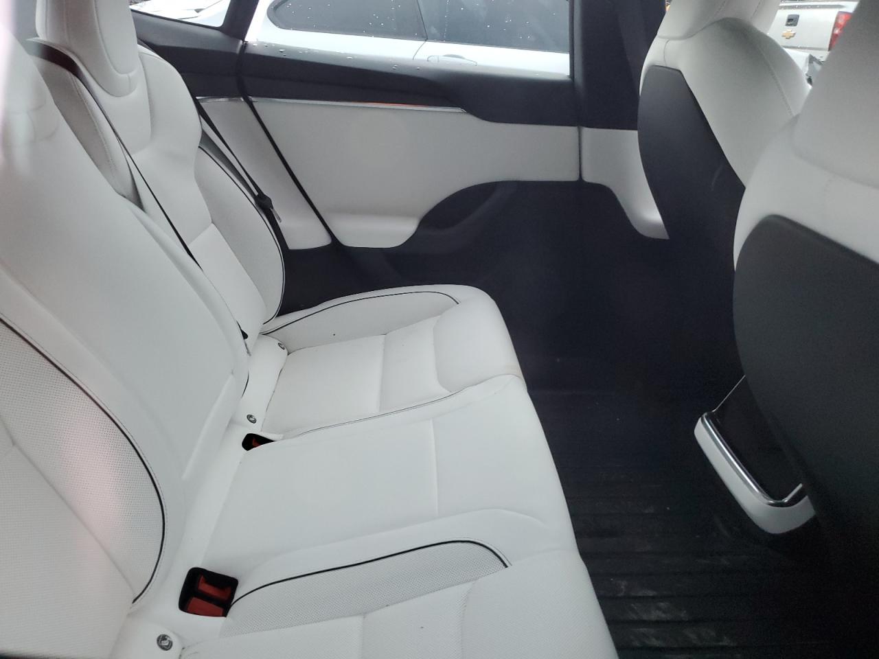 2022 TESLA MODEL S  VIN:5YJSA1E69NF477754