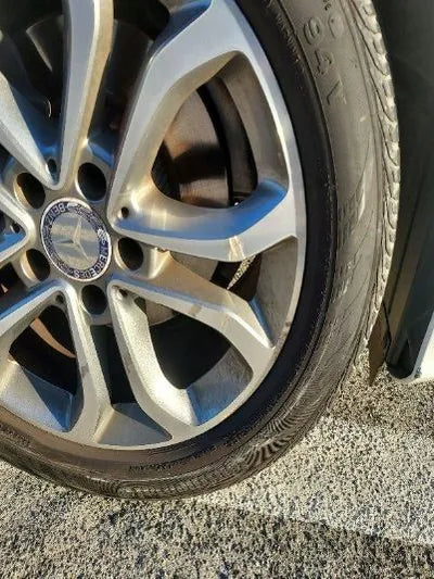 2015 Mercedes-Benz C 200 VIN: