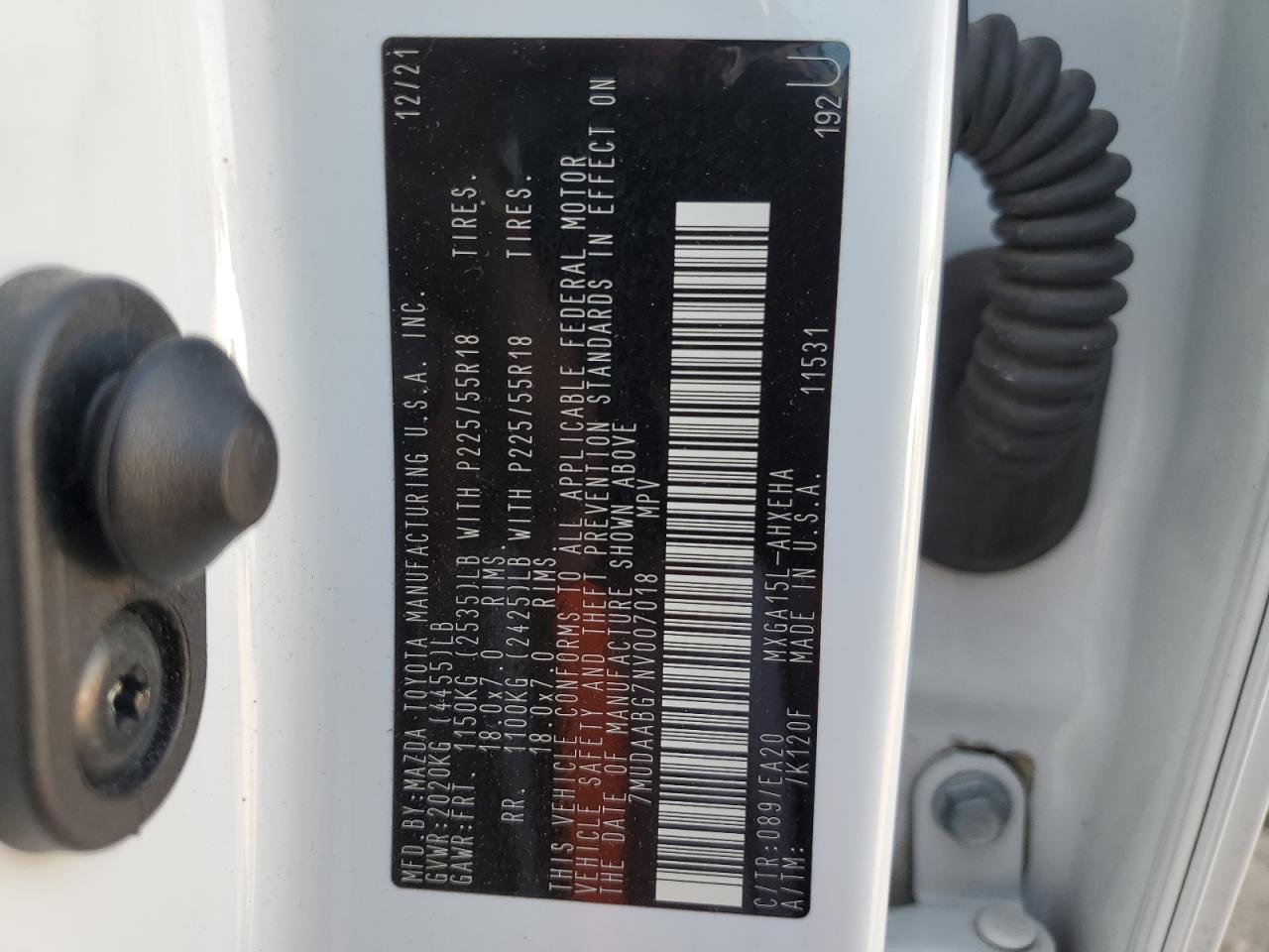 2022 TOYOTA COROLLA CROSS XLE VIN:7MUDAABG7NV007018