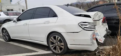 2015 Mercedes-Benz E 300 VIN: