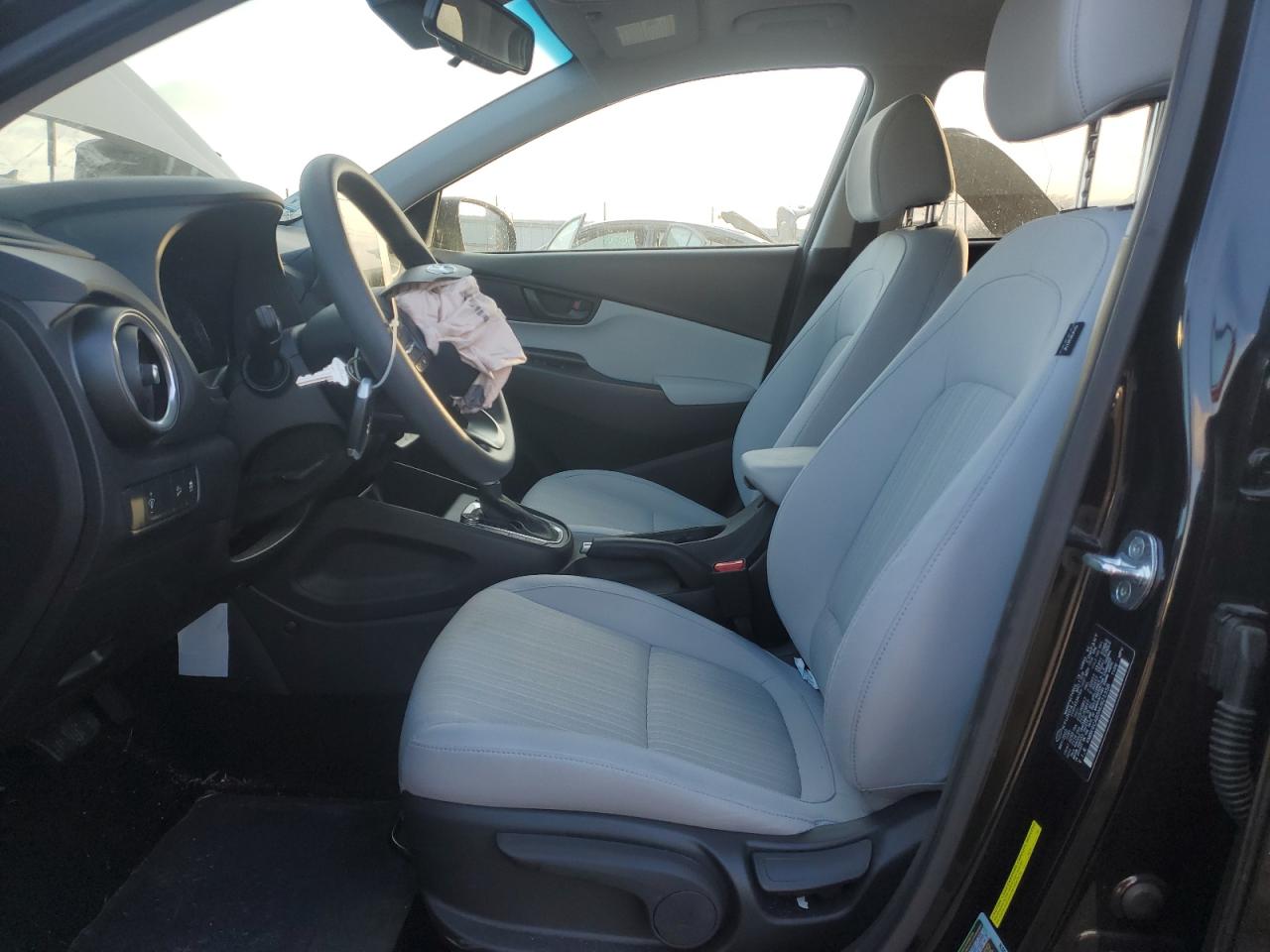 2022 HYUNDAI KONA SEL VIN:KM8K6CAB5NU921358