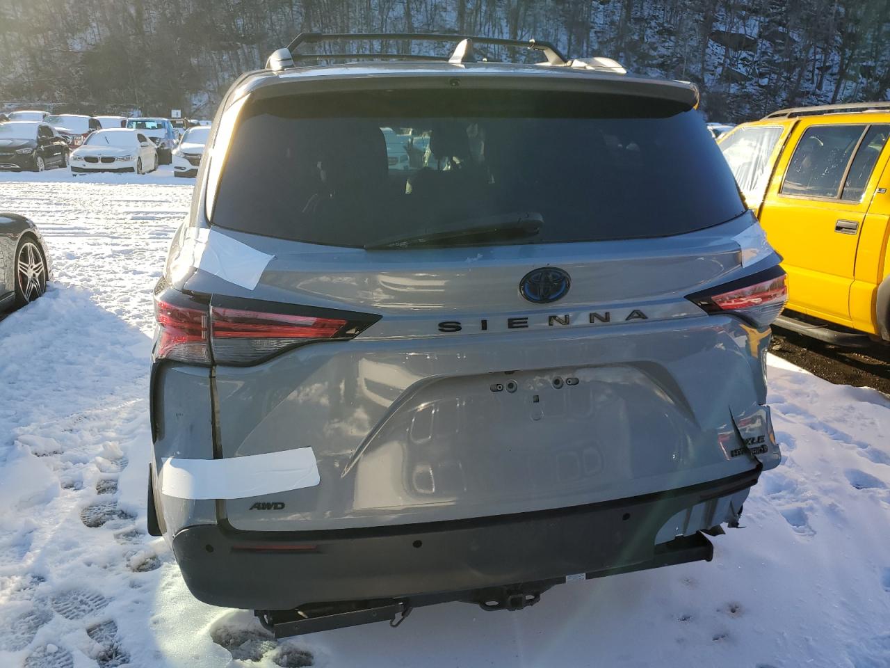 2022 TOYOTA SIENNA XLE VIN:5TDASKFC5NS047766
