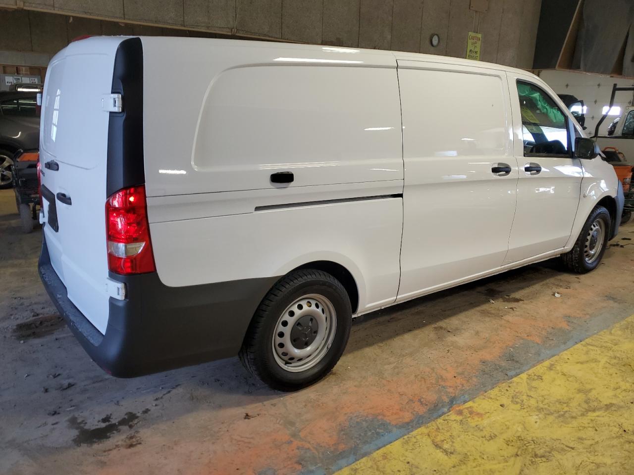 2023 MERCEDES-BENZ METRIS  VIN:W1YV0CEY4P4365964