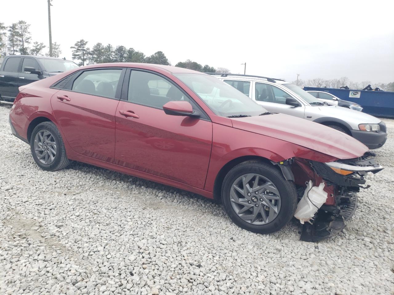 2024 HYUNDAI ELANTRA BLUE VIN:KMHLM4DJ7RU096013