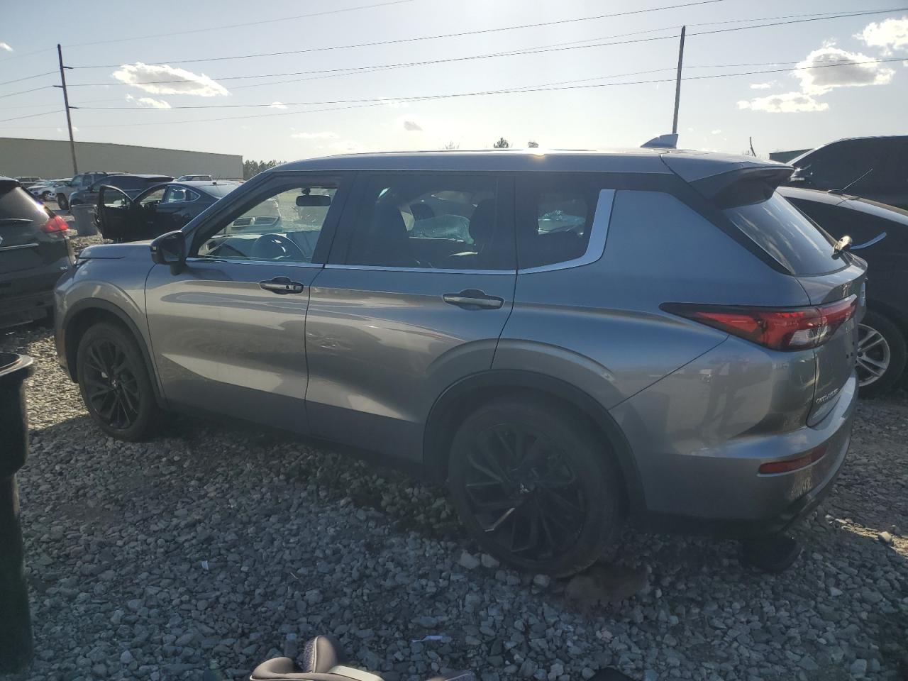 2023 MITSUBISHI OUTLANDER SE VIN:JA4J3UA87PZ024531