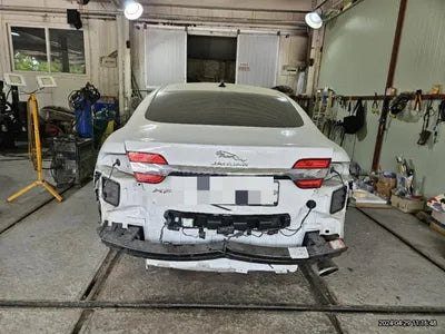 2015 Jaguar XF VIN: