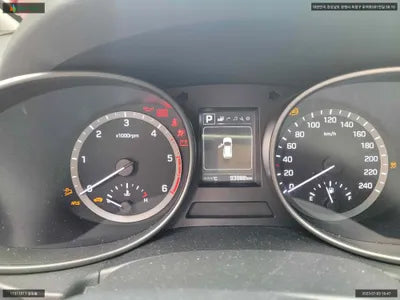 2016 Hyundai Santa FE KMHSW81UBGU663077 VIN:KMHSW81UBGU663077