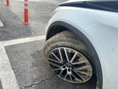 2021 Mercedes-Benz GLC 300 VIN: