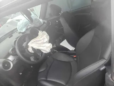 2015 MINI Cooper VIN: