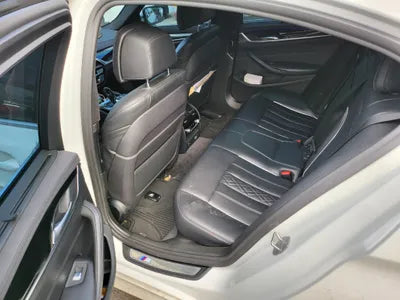 2019 BMW 530 WBAJD9101KWW44664 VIN:WBAJD9101KWW44664