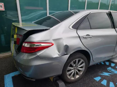 2017 Toyota Camry VIN: