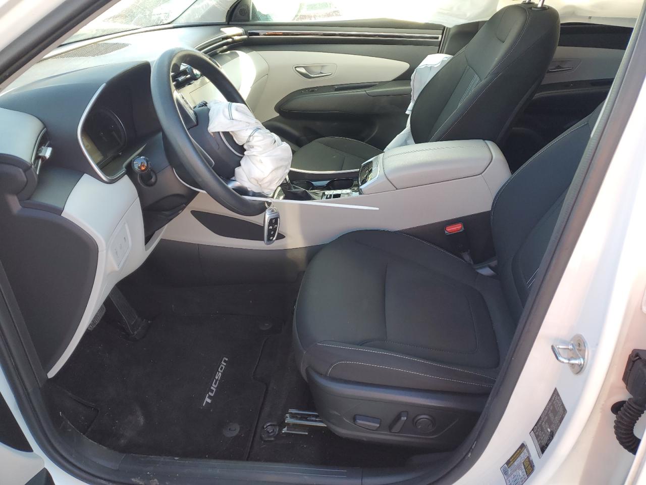 2023 HYUNDAI TUCSON SEL VIN:5NMJBCAE9PH200248