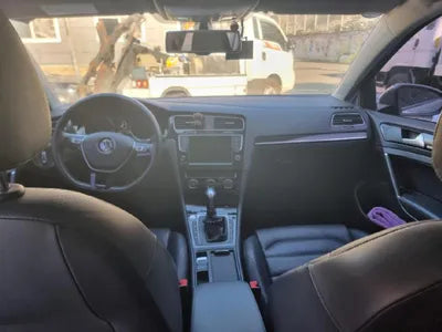 2015 Volkswagen Golf VIN: