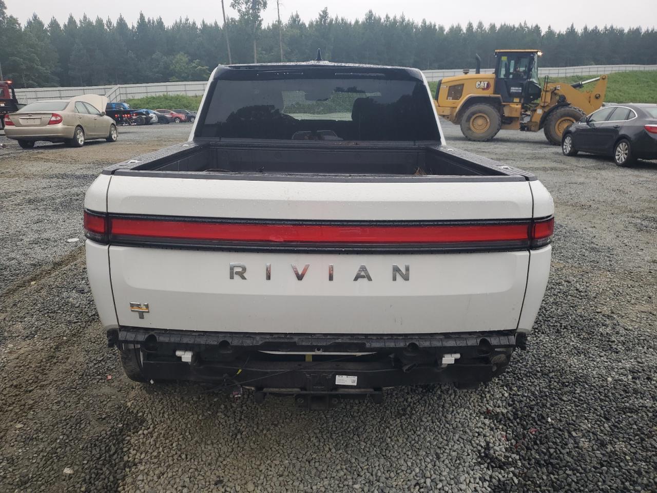2022 RIVIAN R1T ADVENTURE VIN:7FCTGAAA8NN016263