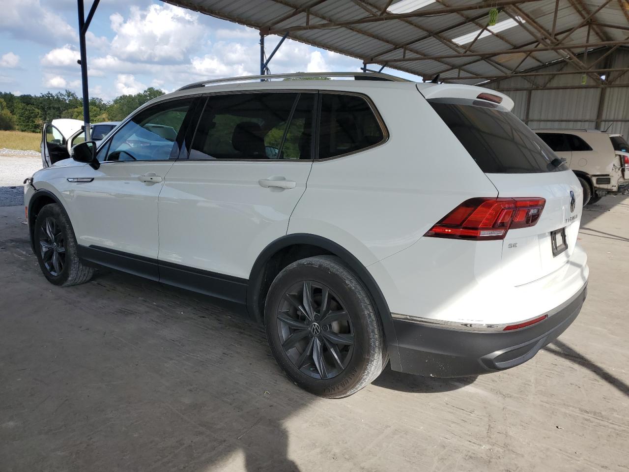 2022 VOLKSWAGEN TIGUAN SE VIN:3VV3B7AX8NM013323