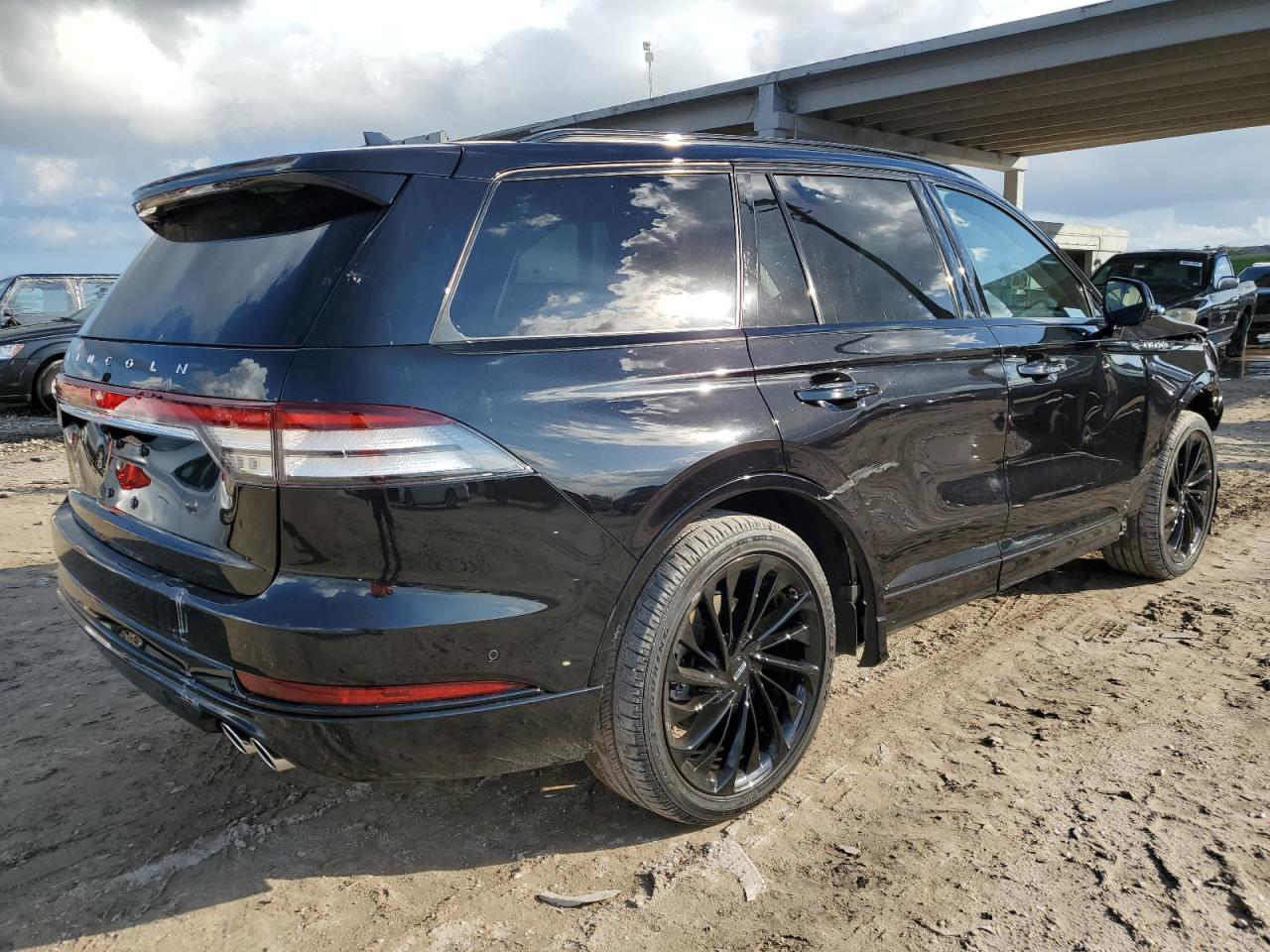 2024 LINCOLN AVIATOR RESERVE VIN:5LM5J7XC5RGL07026