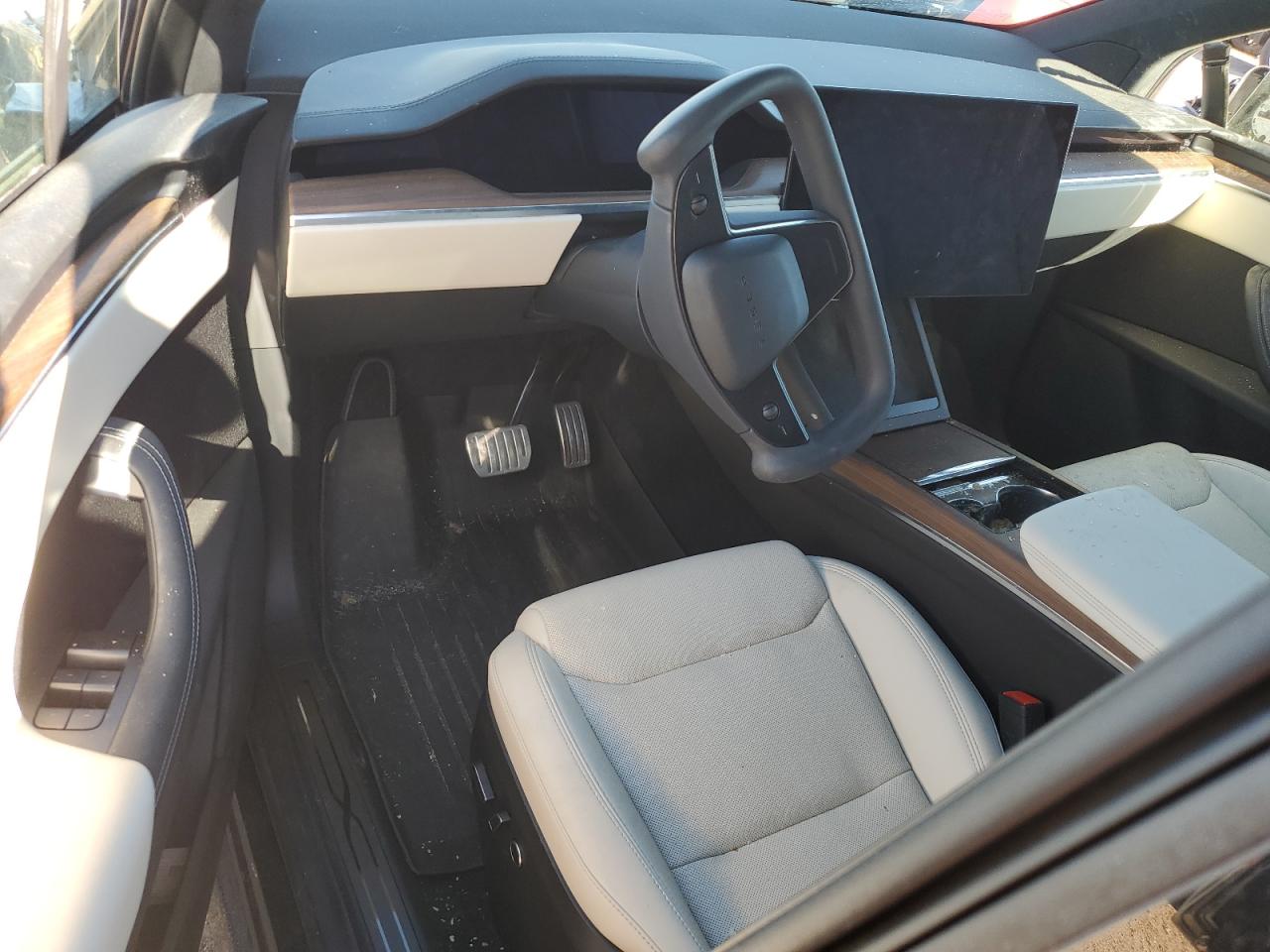 2023 TESLA MODEL X  VIN:7SAXCAE54PF423727