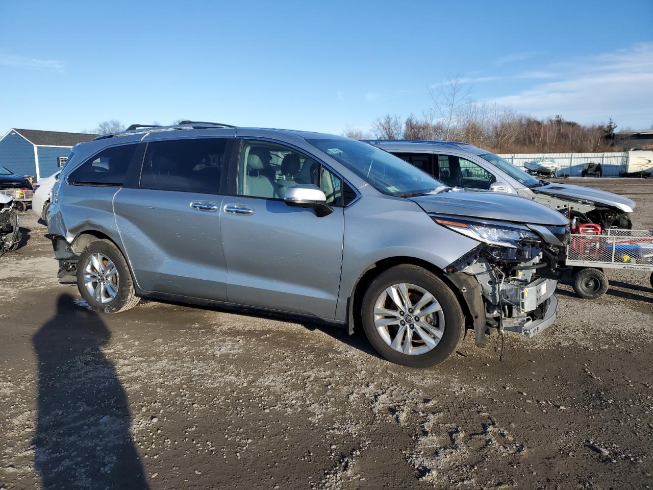 2023 TOYOTA SIENNA LIMITED VIN:5TDZSKFC1PS098137