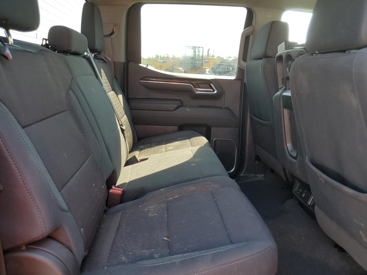 2024 GMC SIERRA K1500 SLE VIN:1GTUUBE82RZ199366