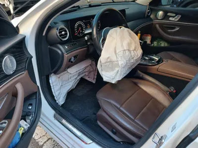 2020 Mercedes-Benz E 300 W1KZF4JBXLA817221 VIN:W1KZF4JBXLA817221