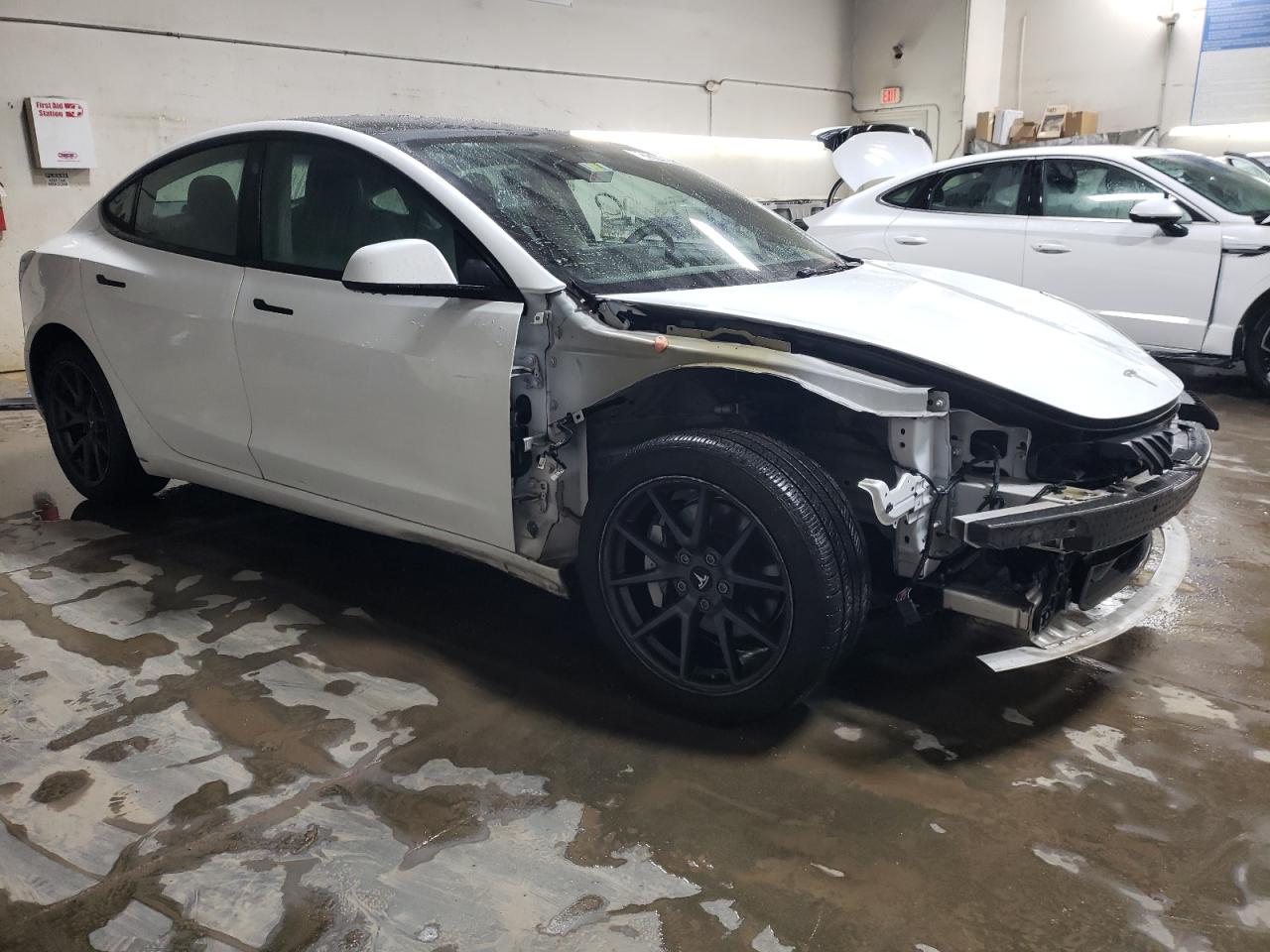 2022 TESLA MODEL 3  VIN:5YJ3E1EA8NF370398