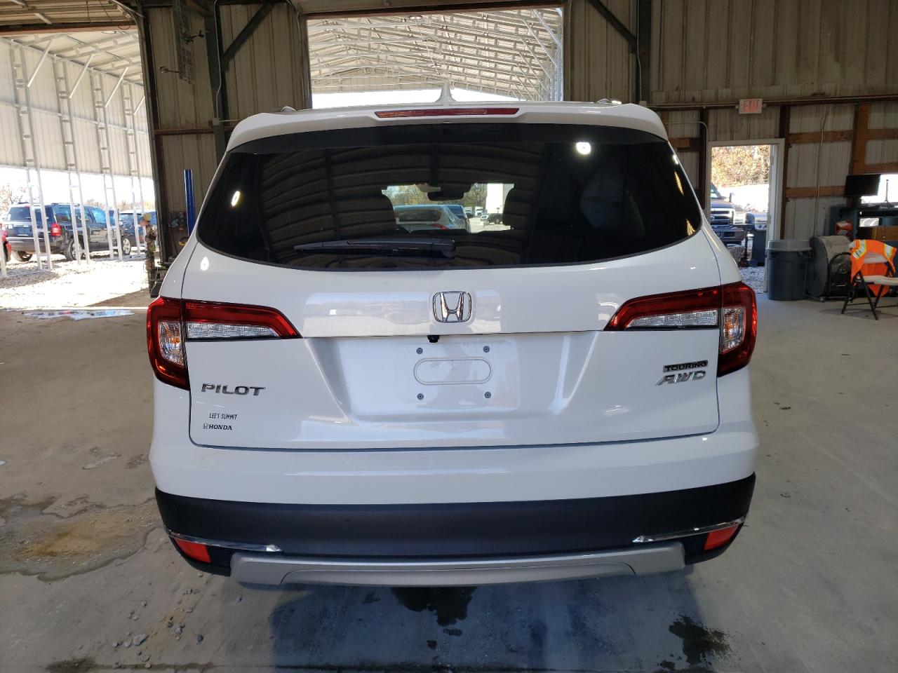 2022 HONDA PILOT TOURING VIN:5FNYF6H62NB018442