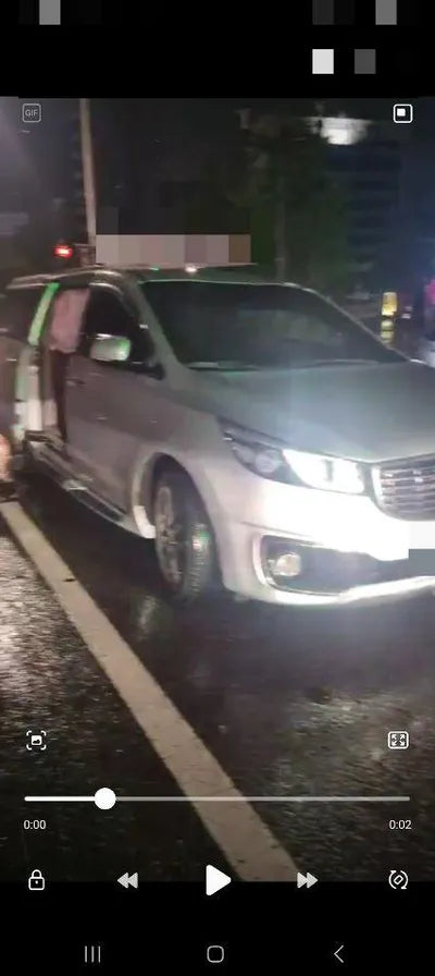 2017 Kia Carnival VIN: