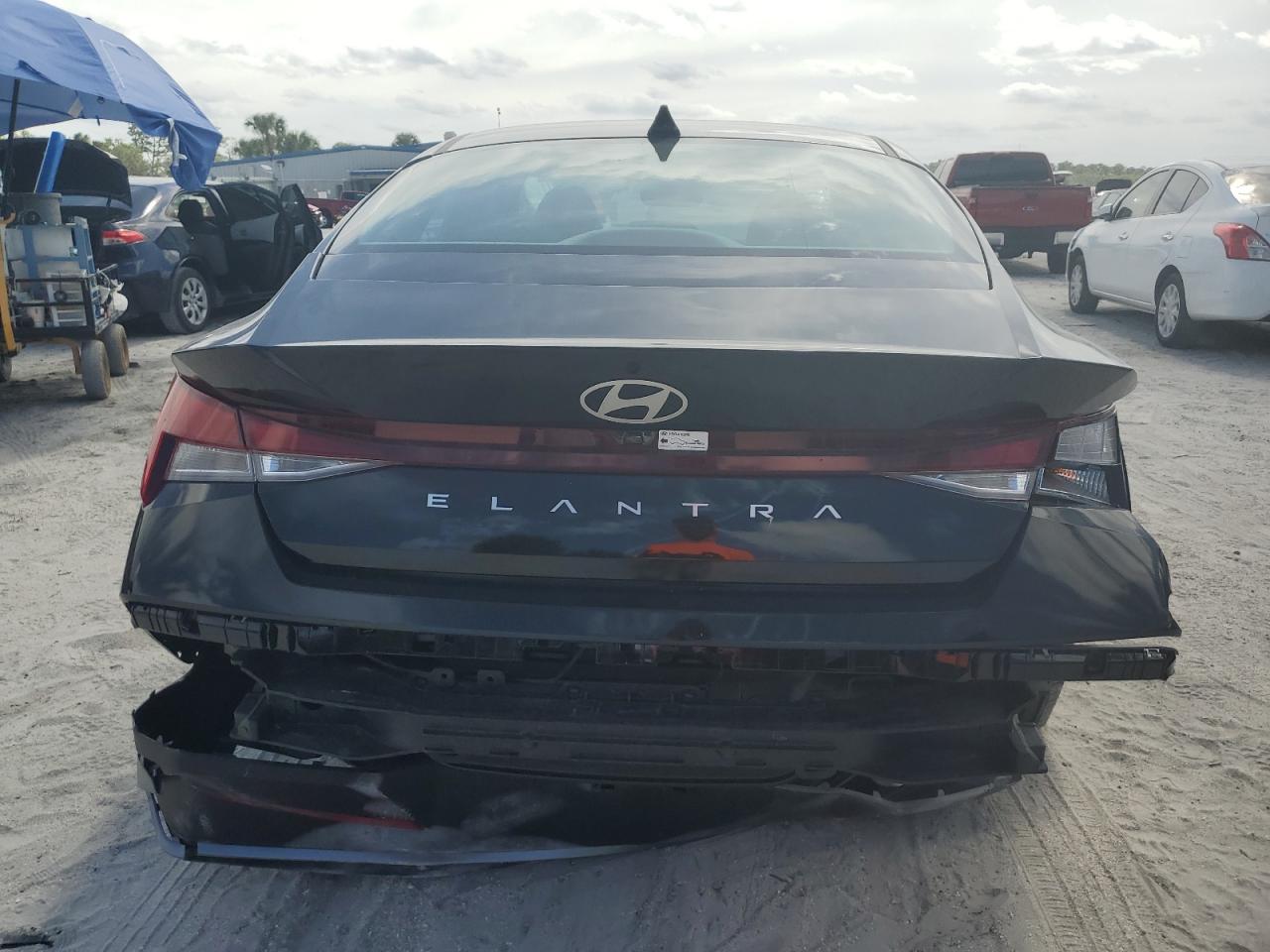 2024 HYUNDAI ELANTRA SEL VIN:KMHLM4DG3RU745911