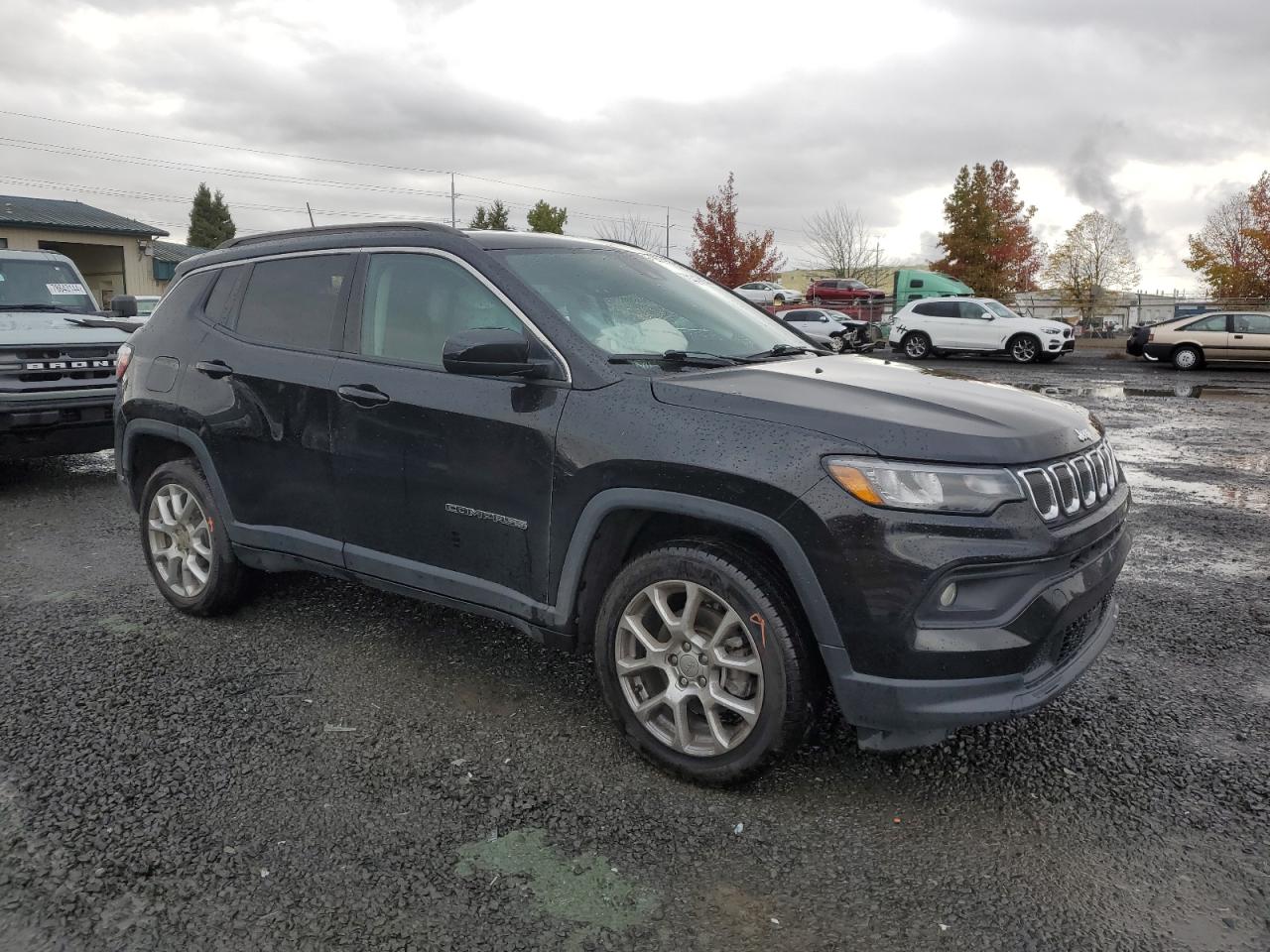 2022 JEEP COMPASS LATITUDE LUX VIN:3C4NJDFB9NT205748