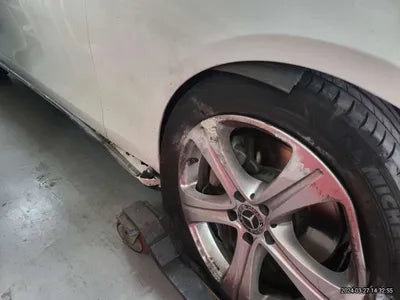 2018 Mercedes-Benz E 200 WDDZF4CB8JA441791 VIN:WDDZF4CB8JA441791