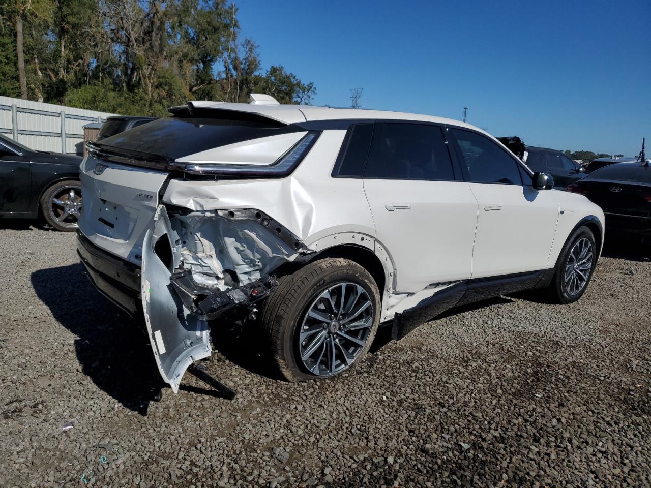 2024 CADILLAC LYRIQ SPORT VIN:1GYKPTRK4RZ129937