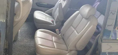 2017 Kia Carnival KNAME81ABJS372982 VIN:KNAME81ABJS372982