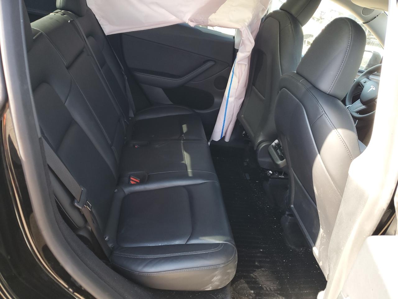 2024 TESLA MODEL Y  VIN:7SAYGDEE8RF153642